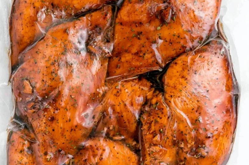 Balsamic chicken marinated in a flavorful balsamic sauce