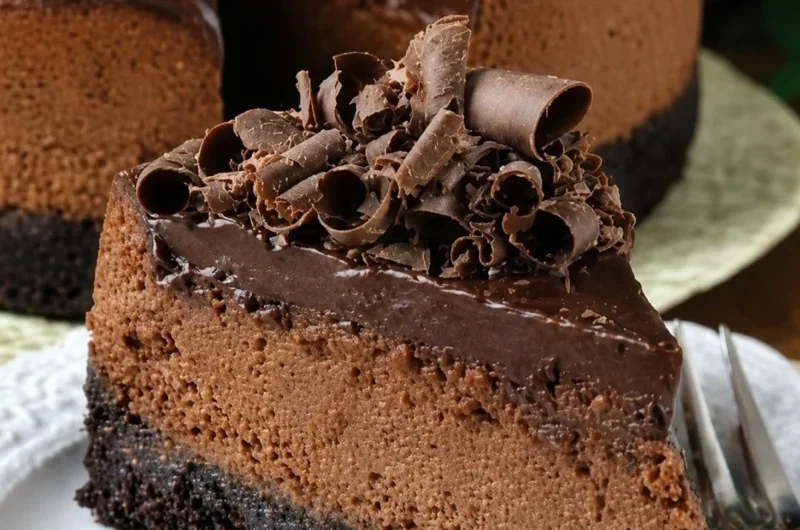 Delicious Triple Chocolate Cheesecake with a crunchy Oreo crust